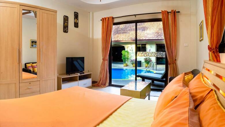Coconut Paradise Villas