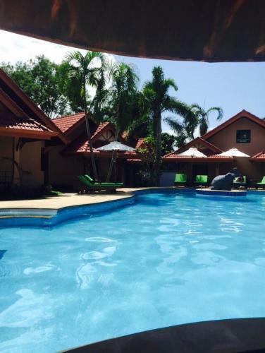 Hotel The Resort Happy Elephant