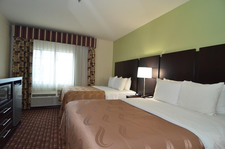 Hotel Quality Inn Near Seaworld