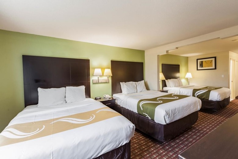 Hotel Quality Inn Near Seaworld