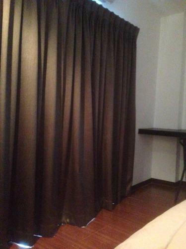 Hostal Hideaway Guest House And Bar