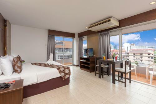 Hotel The Holiday Resort