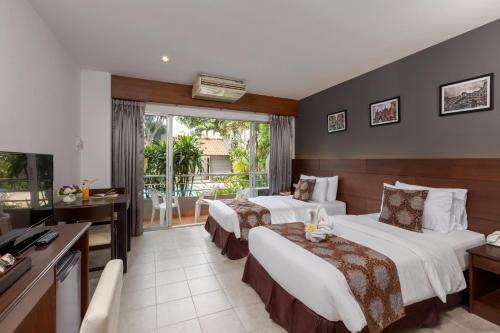 Hotel The Holiday Resort
