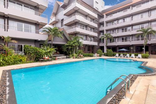 Hotel The Holiday Resort
