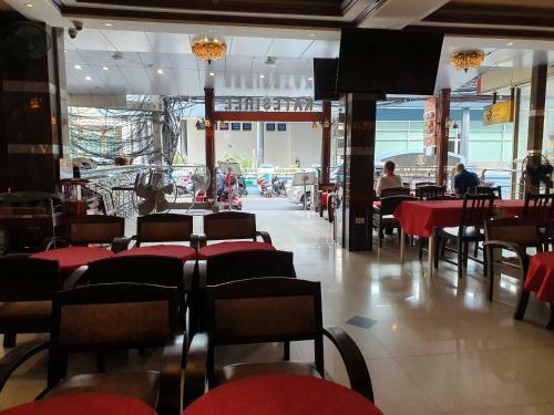 Hostal Katesiree Residence