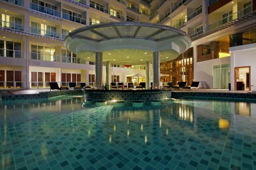 Centara Nova Hotel And Spa Pattaya