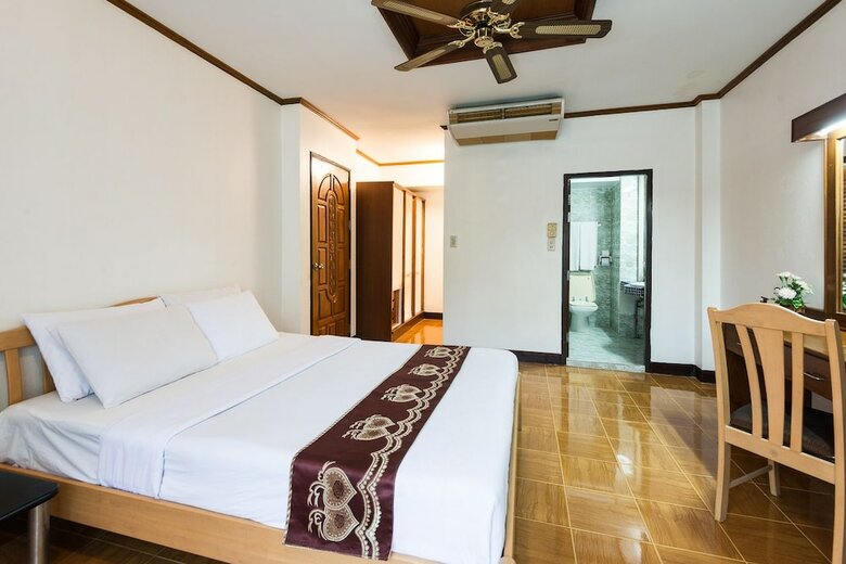 Aparthotel Seashore Pattaya Resort