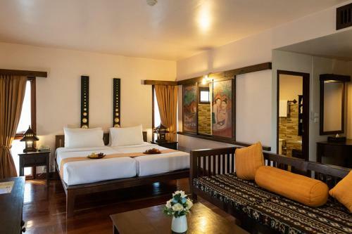 Hotel Phowadol Resort And Spa