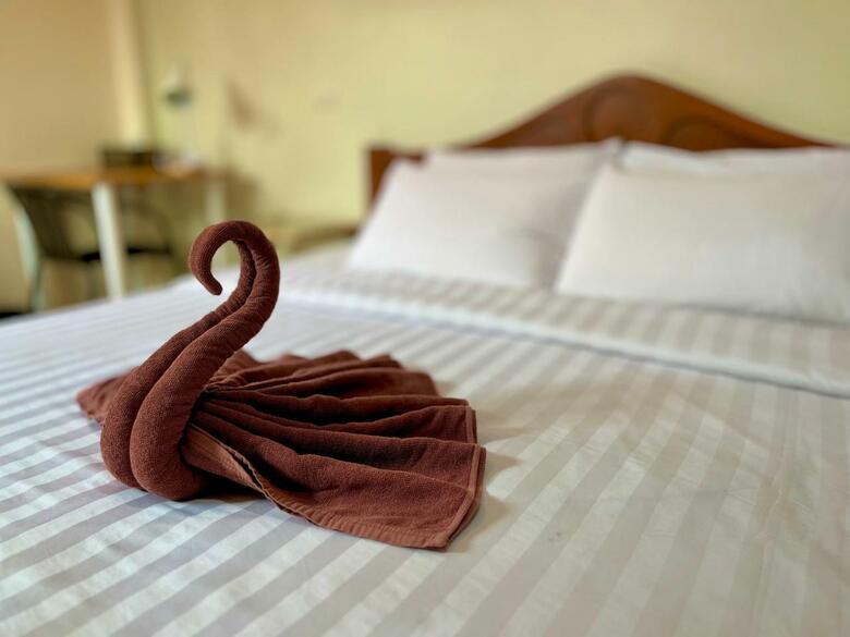 Hostal Baanbaramee Guesthouse