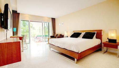 Hotel C&n Kho Khao Beach Resort