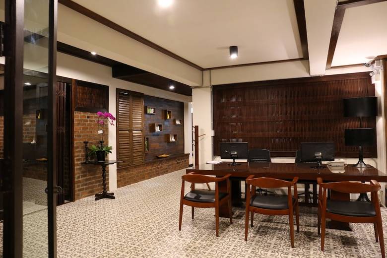 Kampaeng Ngam Hotel