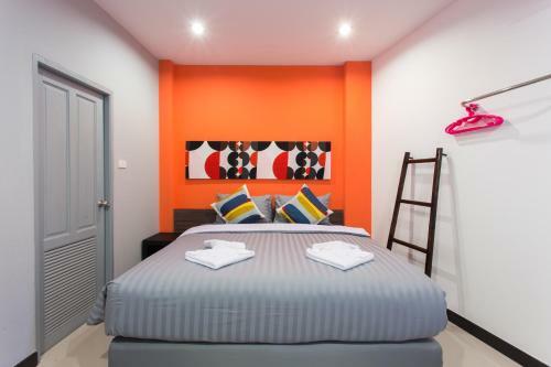 Hotel Krabi Inn & Omm