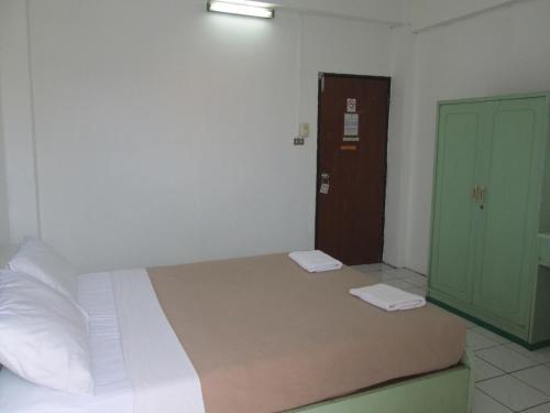 Hostal The Royal Guest House