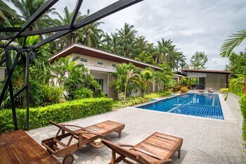Hotel The Fong Krabi Resort