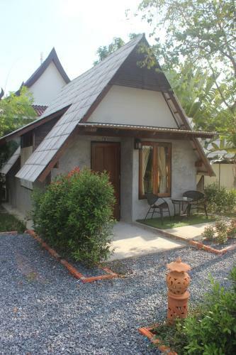 Hotel Lanta Happy Hill