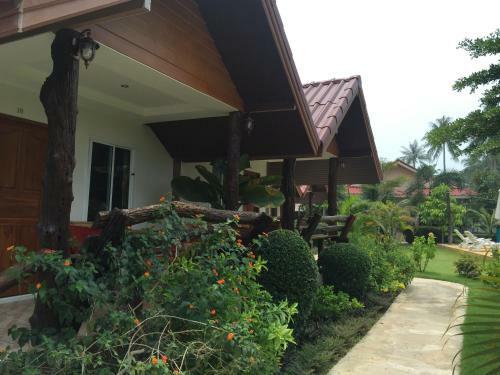 Hotel Hana Lanta Resort