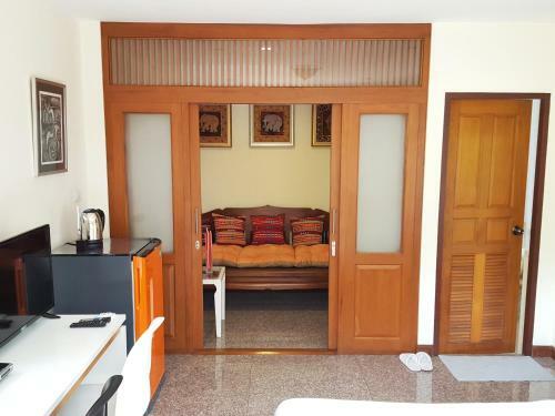 Hotel Bed And Terrace Guesthouse Chiang Mai
