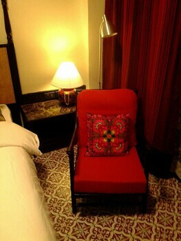 Hotel Rcn Court & Inn