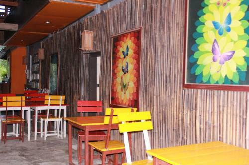 Horizon Bungalows Restaurant And Bar