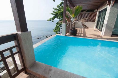 Penn Sunset Villa With Private Pool 10