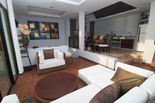 Penn Sunset Villa With Private Pool 10