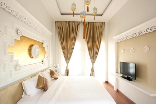 Hotel Ratchiangsaen Flora House