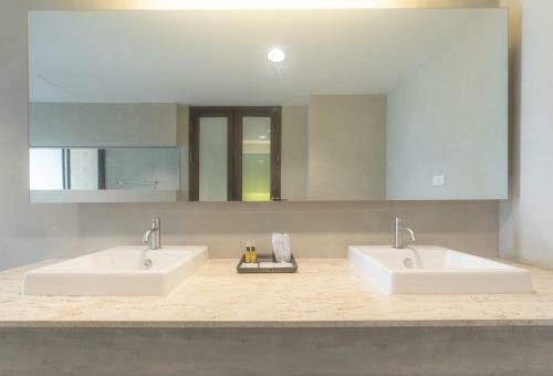 The Proud Exclusive Hotel-sha Plus