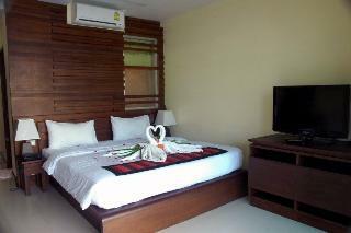 Hotel Lanta Pura Beach Resort