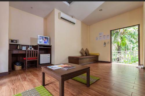 Hotel Lanta Klong Nin Beach Resort