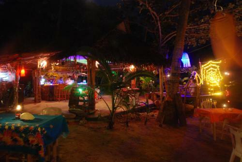 Hotel Lanta Coral Beach Resort