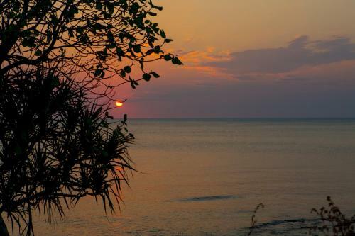 Hotel Lanta Coral Beach Resort