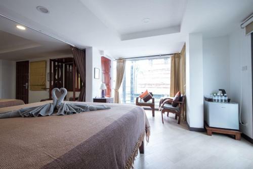 Bed & Breakfast Chedi Home