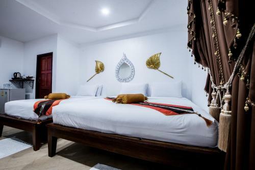 Bed & Breakfast Chedi Home