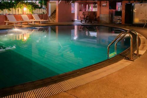 Hotel Takiab Beach Resort