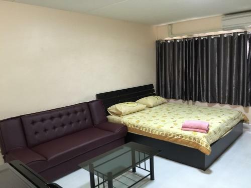 Aparthotel Muangthongthani Rental/khun Dan