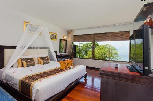 Hotel Phi Phi Natural Resort