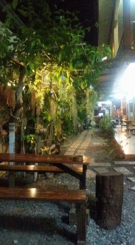 Hostal Baan Bussara