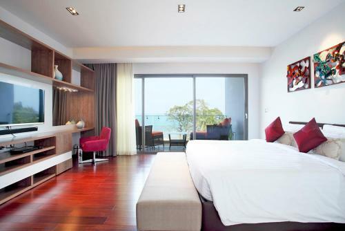 Hotel The Nchantra Pool Suite Phuket
