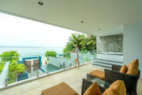 Hotel The Nchantra Pool Suite Phuket