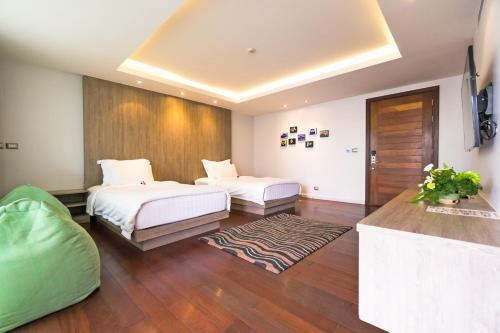 Hotel The Nchantra Pool Suite Phuket
