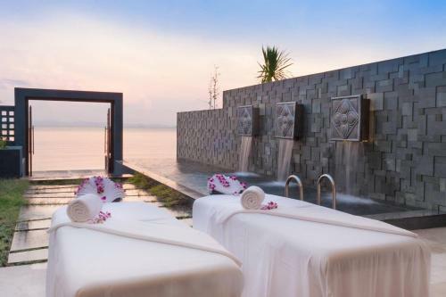 Hotel The Nchantra Pool Suite Phuket
