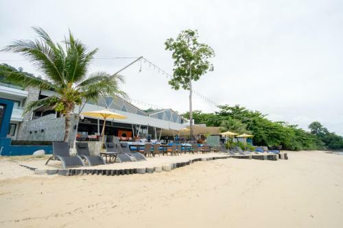 Hotel The Nchantra Pool Suite Phuket