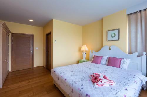 Apartamento Baan Sansuk Beachfront Condominium