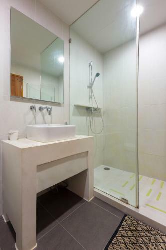 Apartamento Baan Sansuk Beachfront Condominium