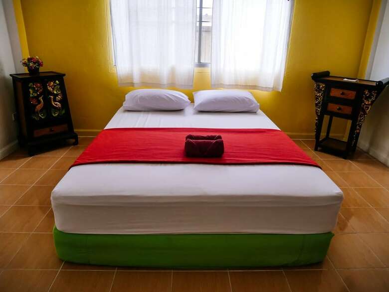 Hostal Moradok Thai Guesthouse