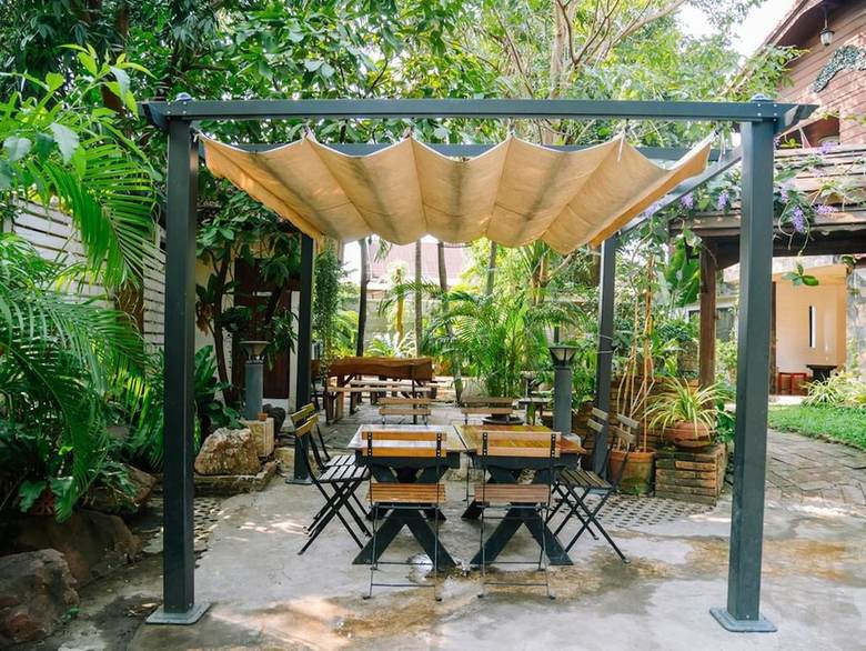 Hostal Moradok Thai Guesthouse