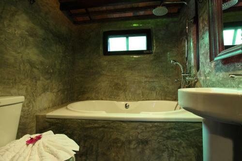 Hostal Nai Boutique House
