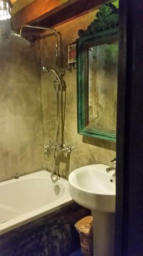 Hostal Nai Boutique House