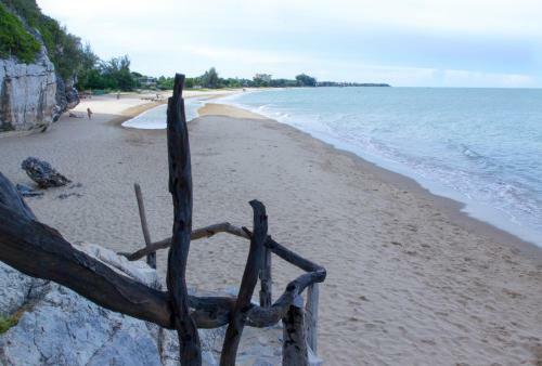 Hotel Nam Talay Resort
