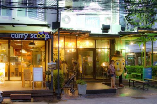 Hostal The Nimman13 Guesthouse